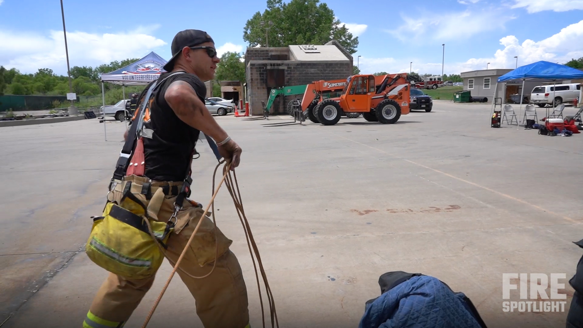 Featured image for “Rapid Intervention Teams Can Use Basic Rope Rescue Training Techniques to Navigate Smoke”