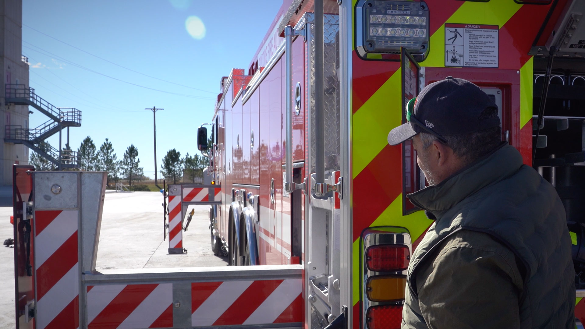 Featured image for “Outrigger Screens | Rosenbauer Cobra Aerial Training”